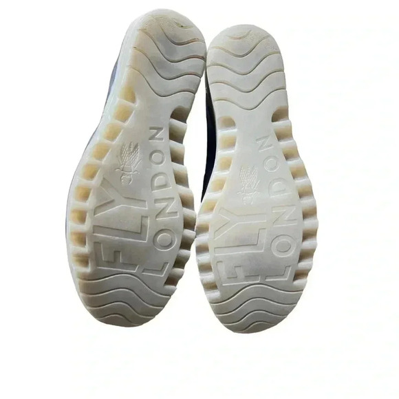 Fly London Women’s Black Suede Wedge Heel Shoes•Size 39 US 8-8.5• - Picture 6 of 10